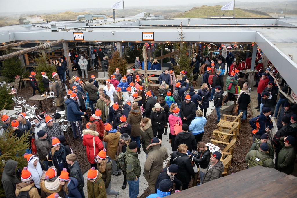 ../Images/Nieuwjaarsduik Nederzandt 2017 003.jpg